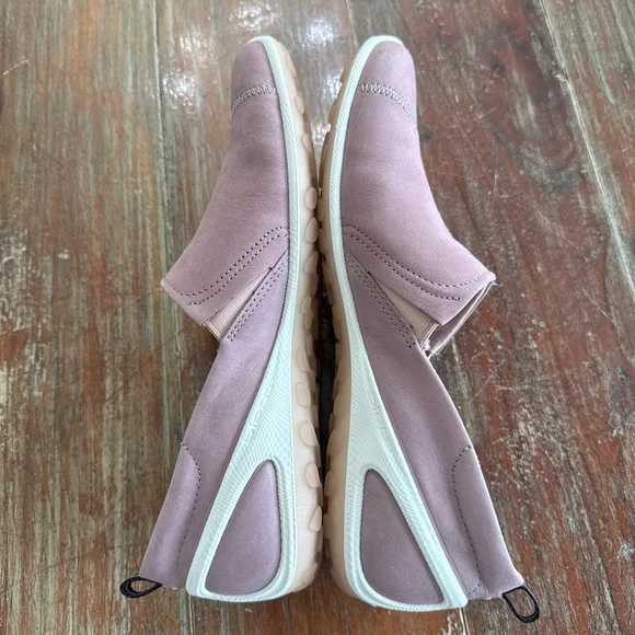 Ecco Biom Light Blush Nubuck Slip-On Flats Comfort Shoe Lightweight 38/7-7.5